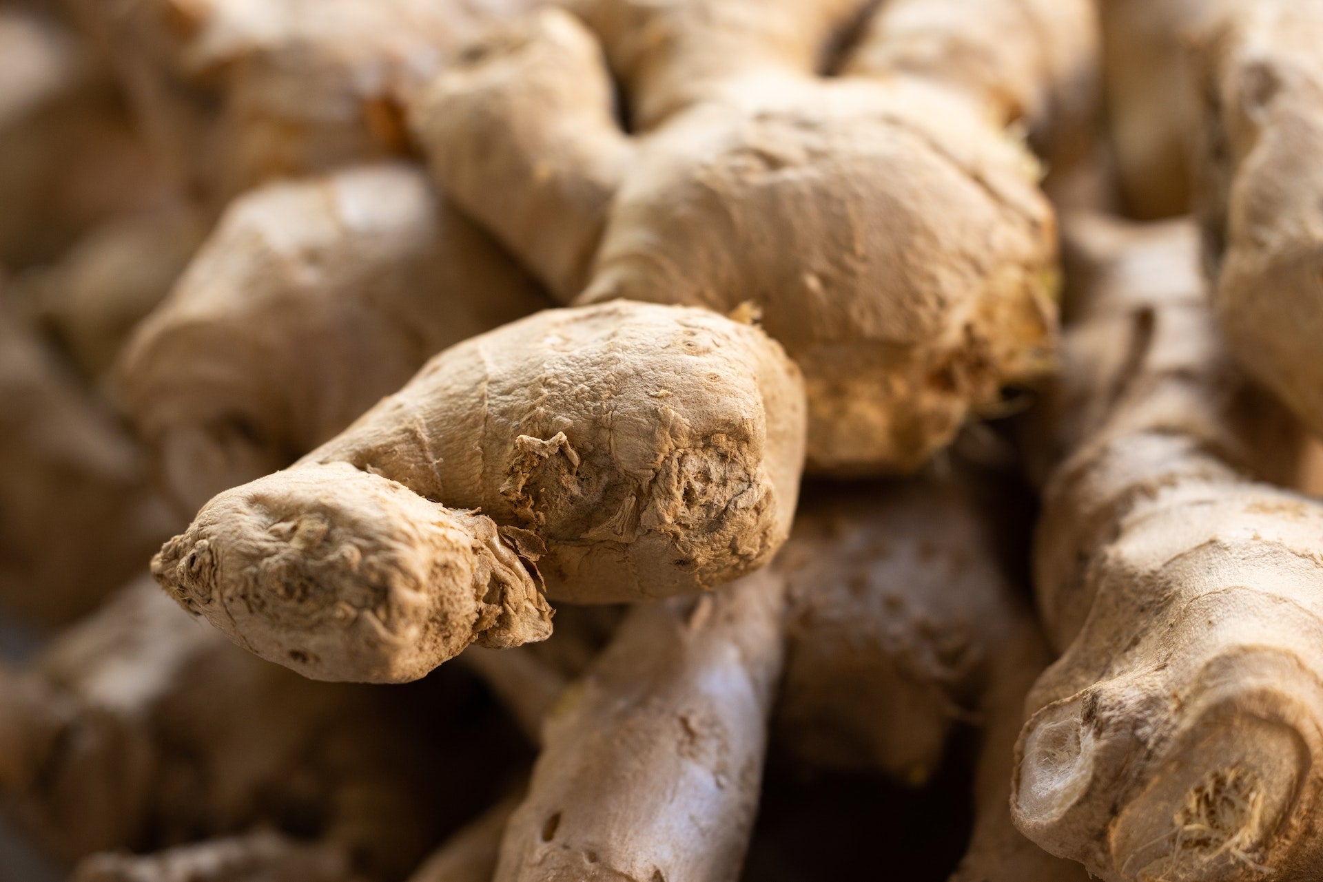 From Inflammation to Digestion: How Ginger's Nutritional Properties Can Improve Your Health